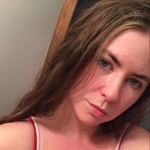 Meet your Posher, Danika